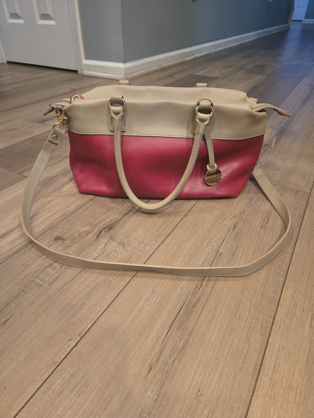 Gianni Notaro Red and Cream Satchel Handbag Crossbody Tote Leather